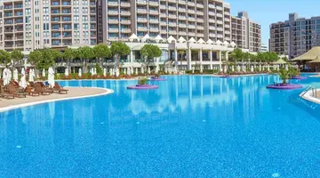 Barcelo Royal Beach