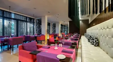 Barcelo Royal Beach