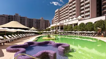 Barcelo Royal Beach