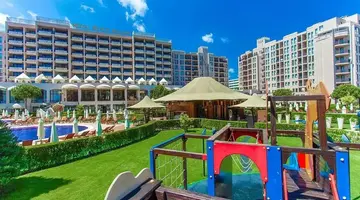 Barcelo Royal Beach