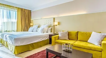 BARCELO ROYAL BEACH