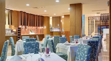 Barcelo Royal Beach