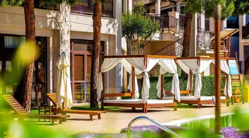 Barcelo Royal Beach