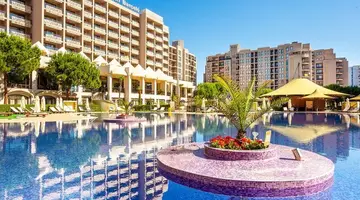 Barcelo Royal Beach