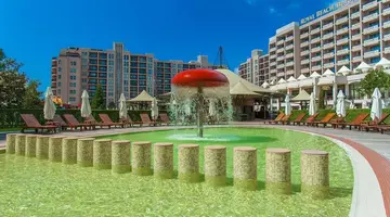 Barcelo Royal Beach