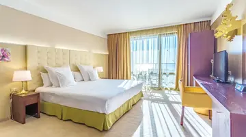 BARCELO ROYAL BEACH