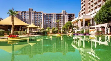 Barcelo Royal Beach