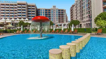 Barcelo Royal Beach