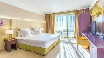 Barcelo Royal Beach