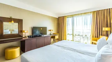 BARCELO ROYAL BEACH