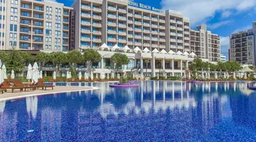 Barcelo Royal Beach