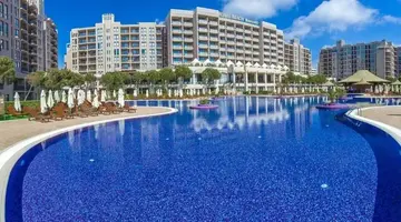 Barcelo Royal Beach