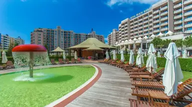 Barcelo Royal Beach
