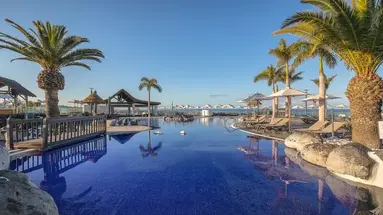 Barcelo Santiago