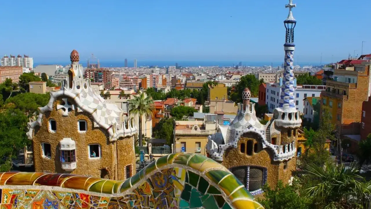 Barcelona - Poczuj magię miasta! - 4 dni