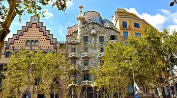 BARCELONA - Zwiedzaj i wypoczywaj - 8 DNI