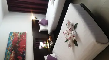BARON BEACH HOTEL