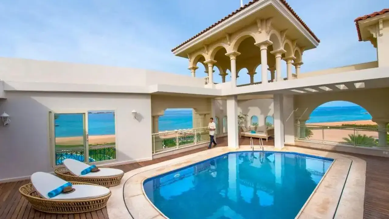 BARON PALACE SAHL HASHEESH