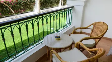 BARON PALMS RESORT