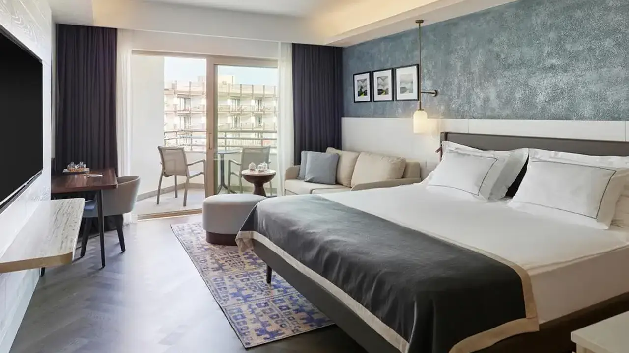 BARUT LARA COLLECTION