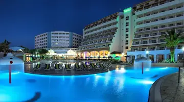 Batihan Beach Resort & Spa Ultra All Inc