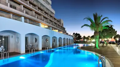 Batihan Beach Resort & Spa Ultra All Inc