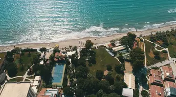 Batihan Beach Resort & Spa Ultra All Inc