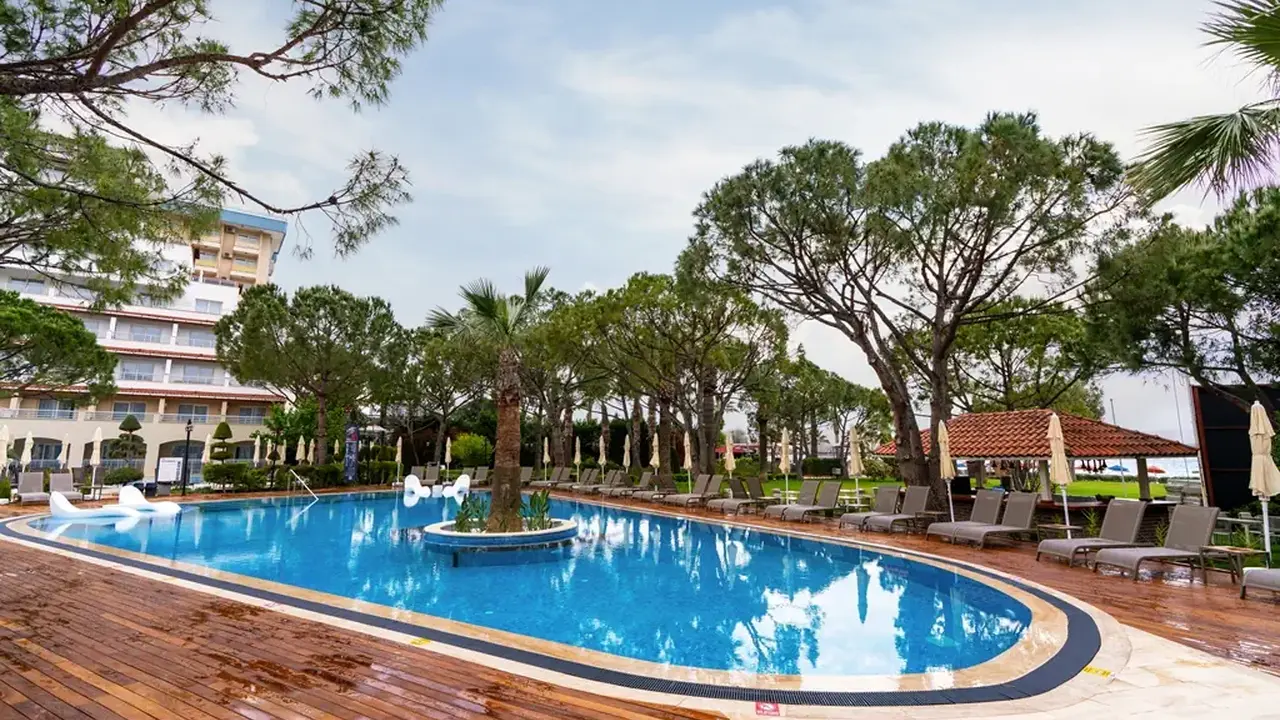 BATIHAN BEACH RESORT