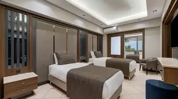 BATIHAN BEACH RESORT