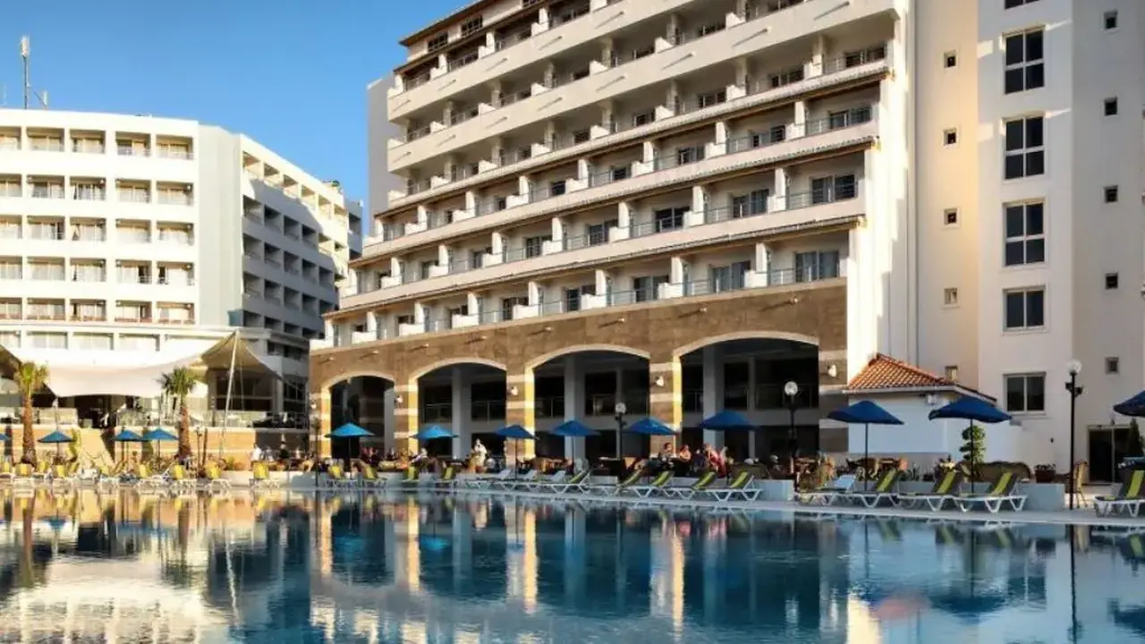 BATIHAN BEACH RESORT