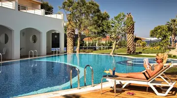 Batihan Beach Resort