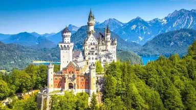 BAWARIA, BAJKOWE ZAMKI I ALPEJSKIE SZCZYTY