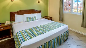 Bay Gardens Hotel