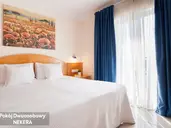 Bayview Hotel & Apartments