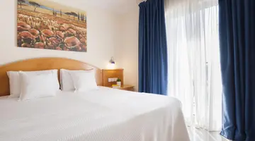 Bayview Hotel by ST Hotels