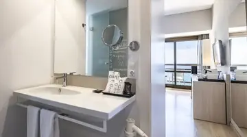 Be Live Adults Only Marivent