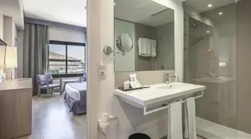 Be Live Adults Only Marivent