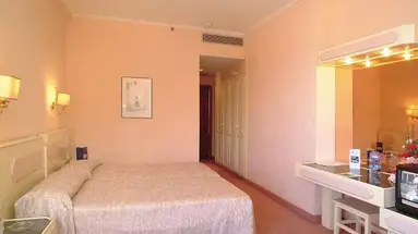 BE LIVE ADULTS ONLY TENERIFE