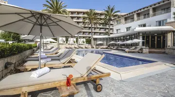 BE LIVE LA CALA BOUTIQUE (ADULTS ONLY 16+)