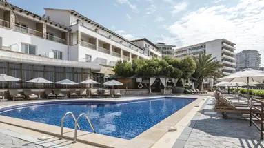 BE LIVE LA CALA BOUTIQUE (ADULTS ONLY 16+)