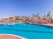 BEACH ALBATROS RESORT