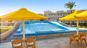 Beach Albatros Resort