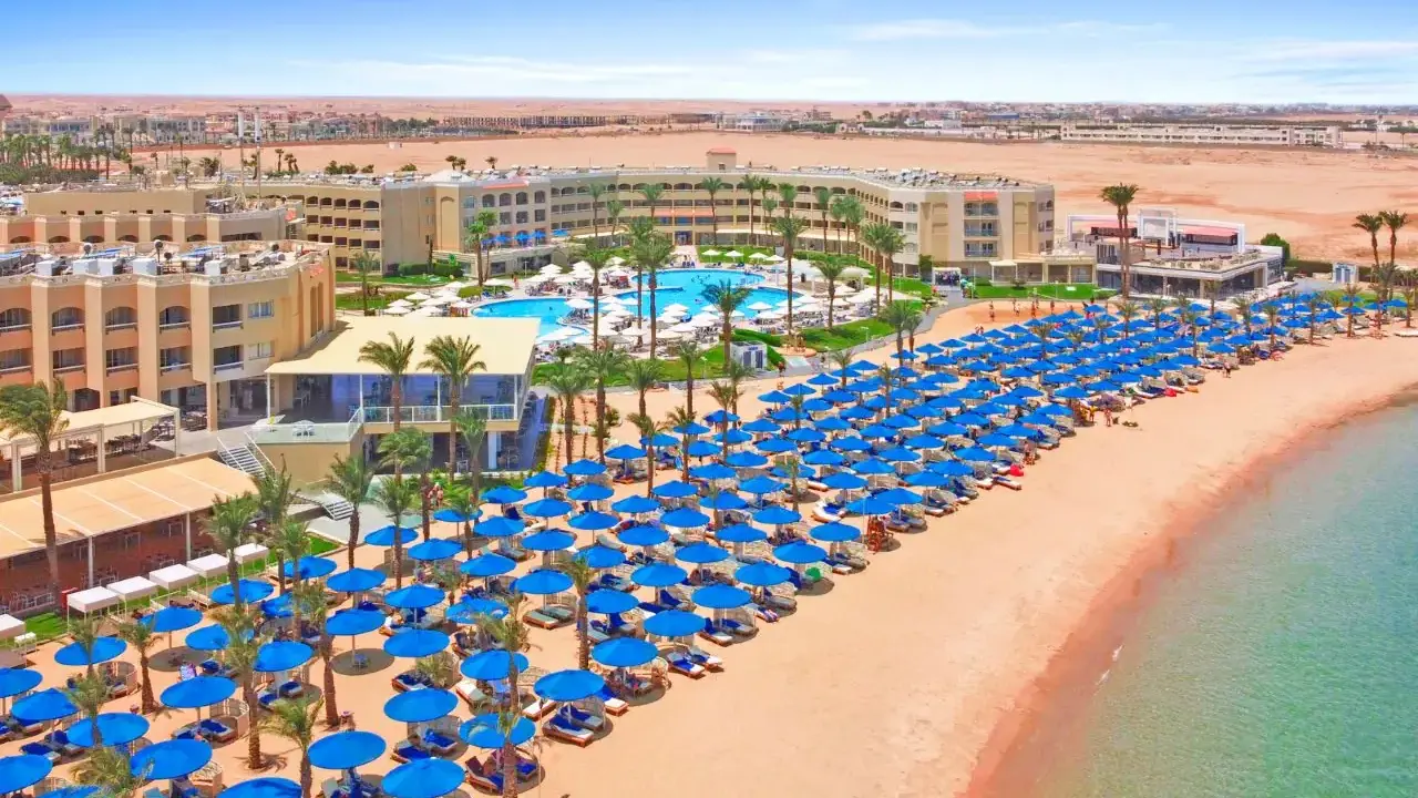 Beach Albatros Resort
