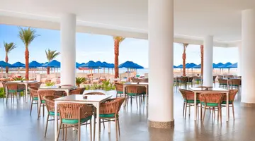 BEACH ALBATROS RESORT