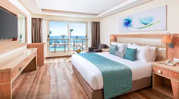 BEACH ALBATROS RESORT