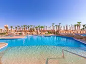 BEACH ALBATROS RESORT