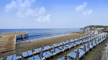 BEACH CLUB DOGANAY