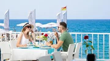 BEACH CLUB DOGANAY