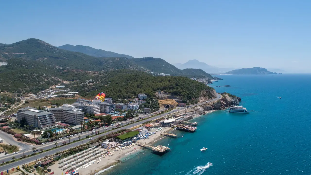 BEACH CLUB DOGANAY