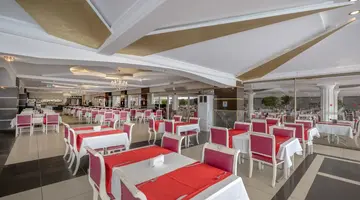 BEACH CLUB DOGANAY